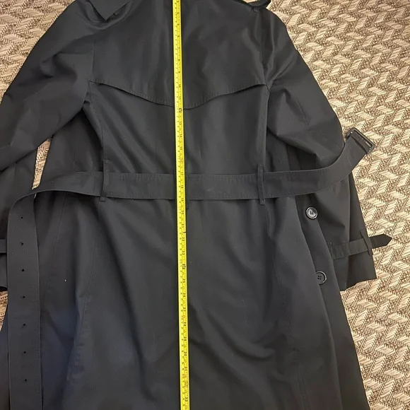 Burberry Classic Black Trench Coat - Picture 5 of 12